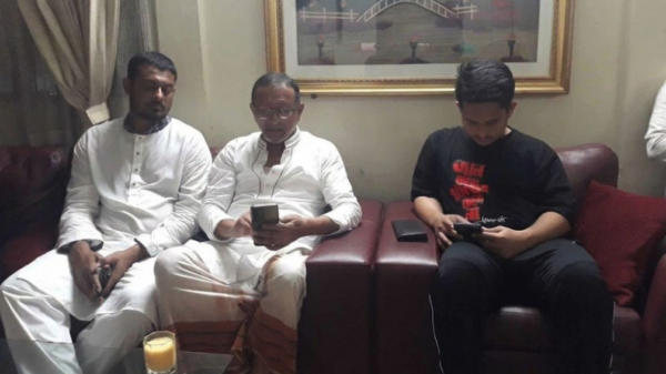 নিষিদ্ধ ছাত্রলীগ নেতার শ্বশুরবাড়িতে নাসীরুদ্দীন-সারজিস